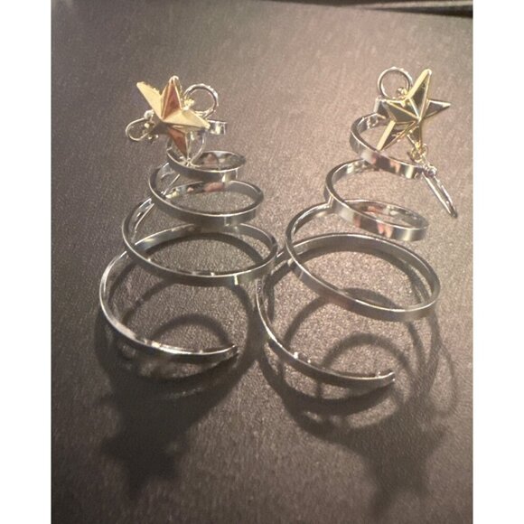 Fashion Jewelry Jewelry - Silver Christmas Tree Spiral Earrings With Gold Star